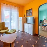 Tatil Evi Hundefreundliches Mit Spielplatz, Privatpool, Kicker, Holzkohlegrill Grižane