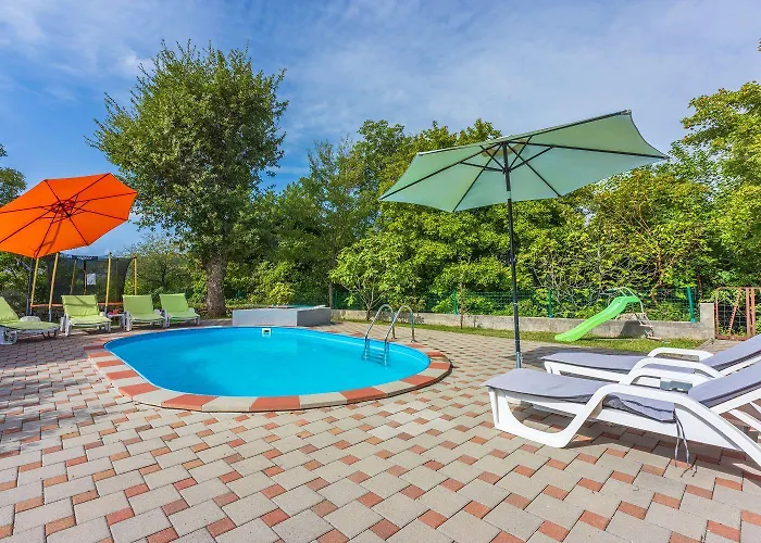 Hundefreundliches Mit Spielplatz, Privatpool, Kicker, Holzkohlegrill * Grižane